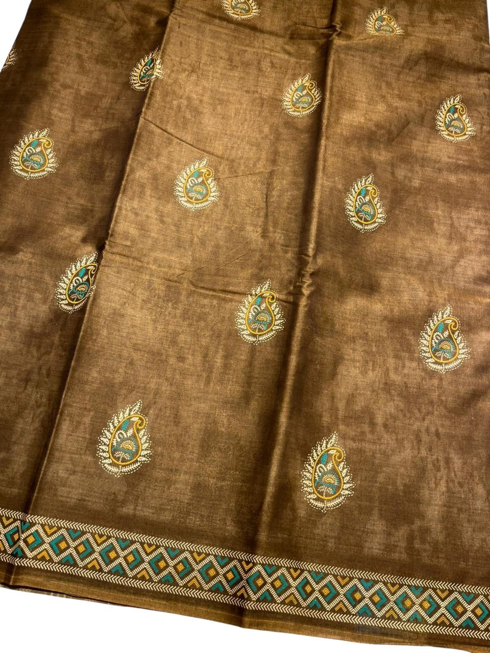 Southloom Muslin Cotton Saree With Floral Prints on the Body and Borders