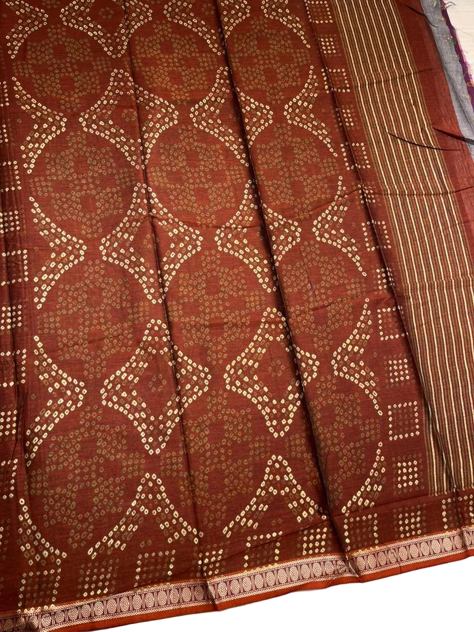 Southloom Muslin Cotton Saree With Floral Prints on the Body and Borders