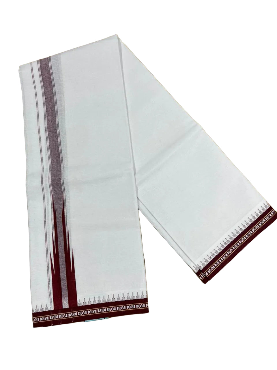 Southloom Maroon Chutti Kara Single Mundu / Lungi (South Indian Kerala Dhoti)