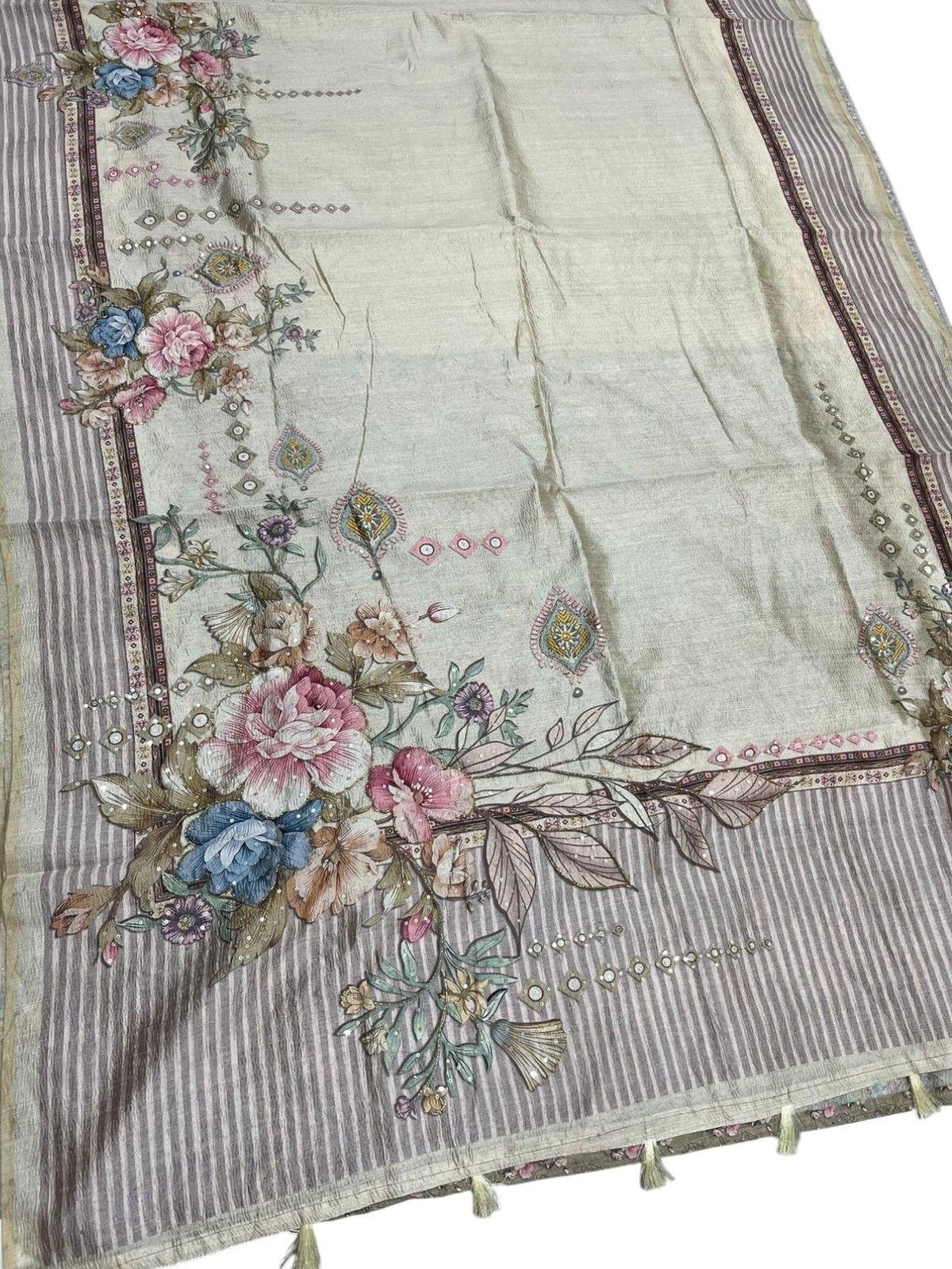 Southloom Designer Colour Saree with Floral Woven Works Across Body in Beige