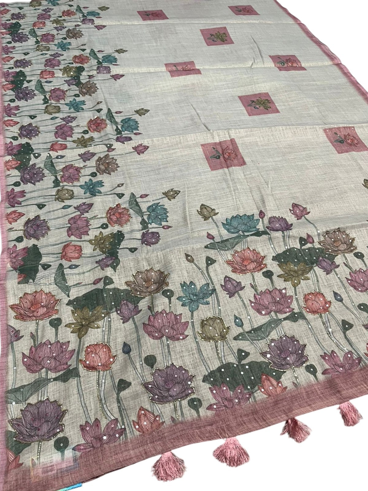 Southloom Designer Colour Saree with Floral Woven Works Across Body in Beige