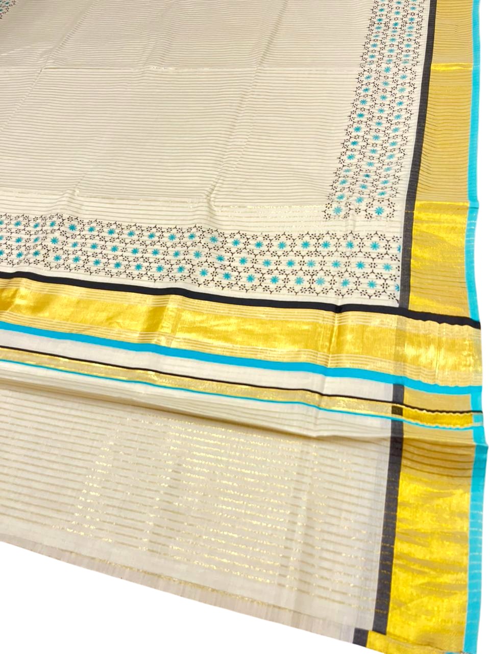 Southloom Kerala Cotton Kasavu Saree with Stripes And Floral Design on Body In Turqouise Border SL357