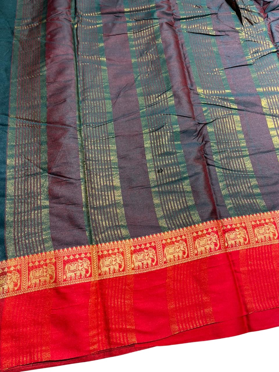Southloom Kerala Semi Silk Narayan Pett Saree With Woven Work on the Boders With Dark Green