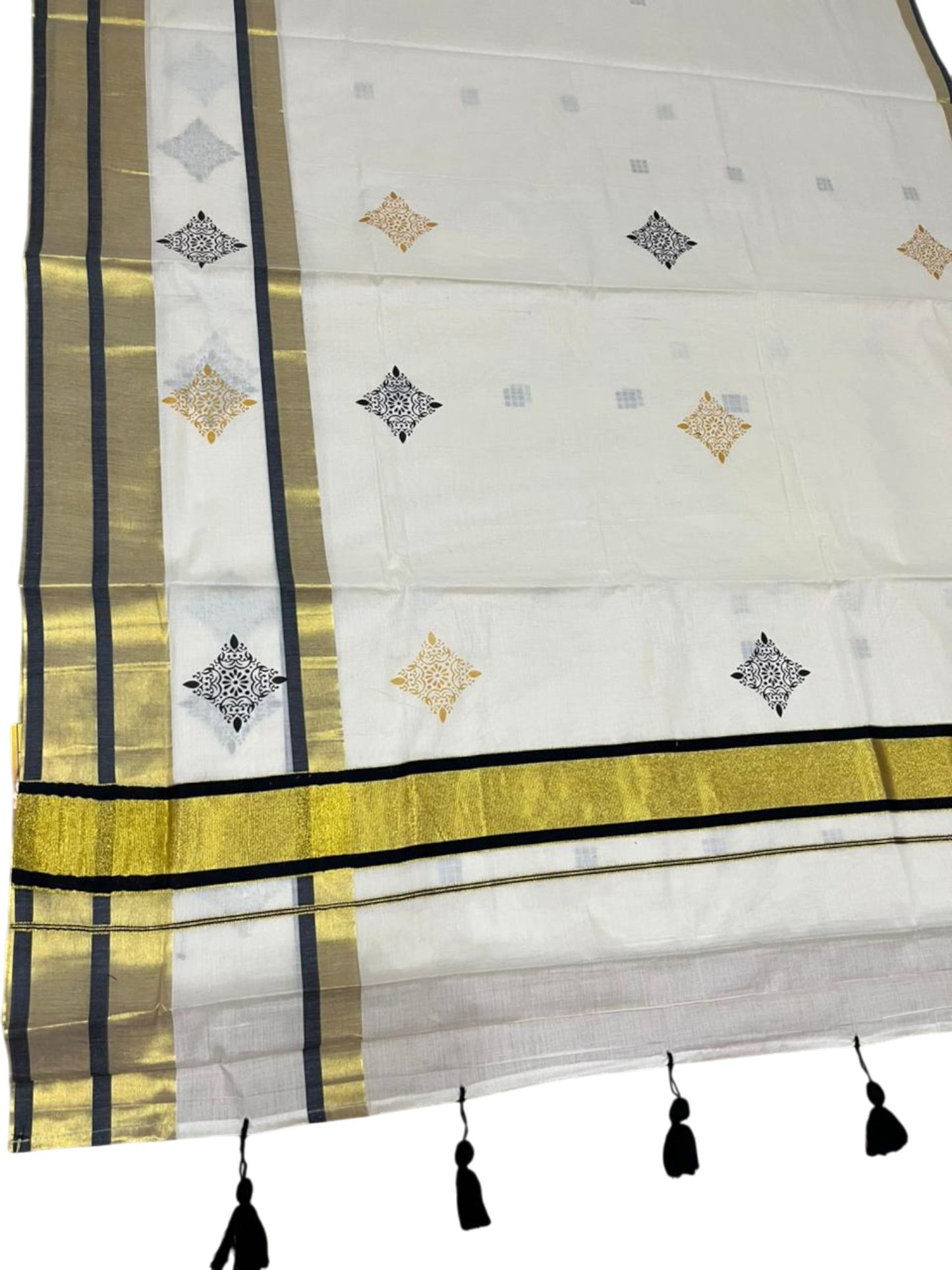 Southloom Pure Cotton Kerala Saree with Digital Print On The Body In Black With Gold Kasavu Border SL367