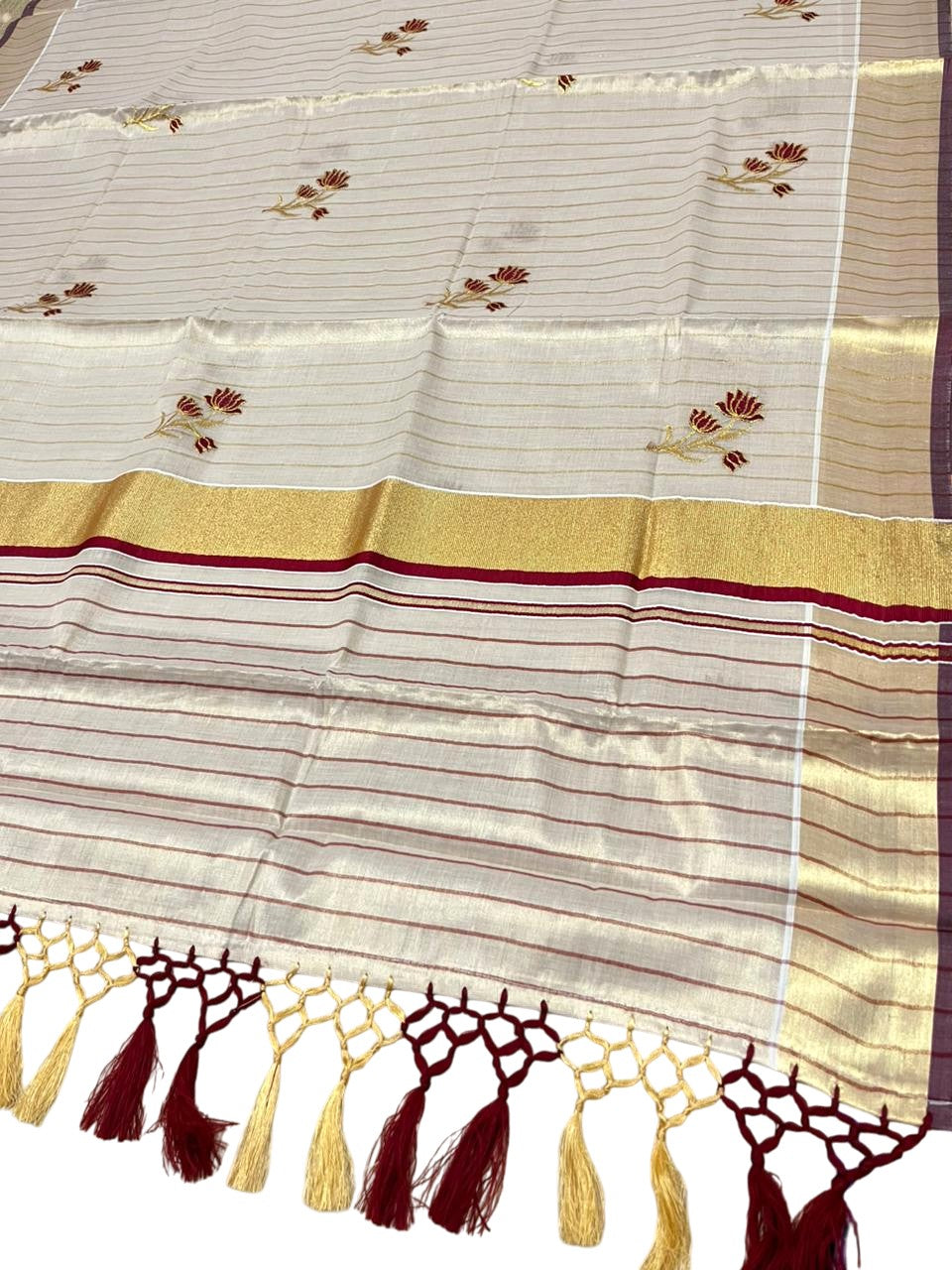 Kerala Tissue Saree With Maroon  Floral Embroidery Design In SL249