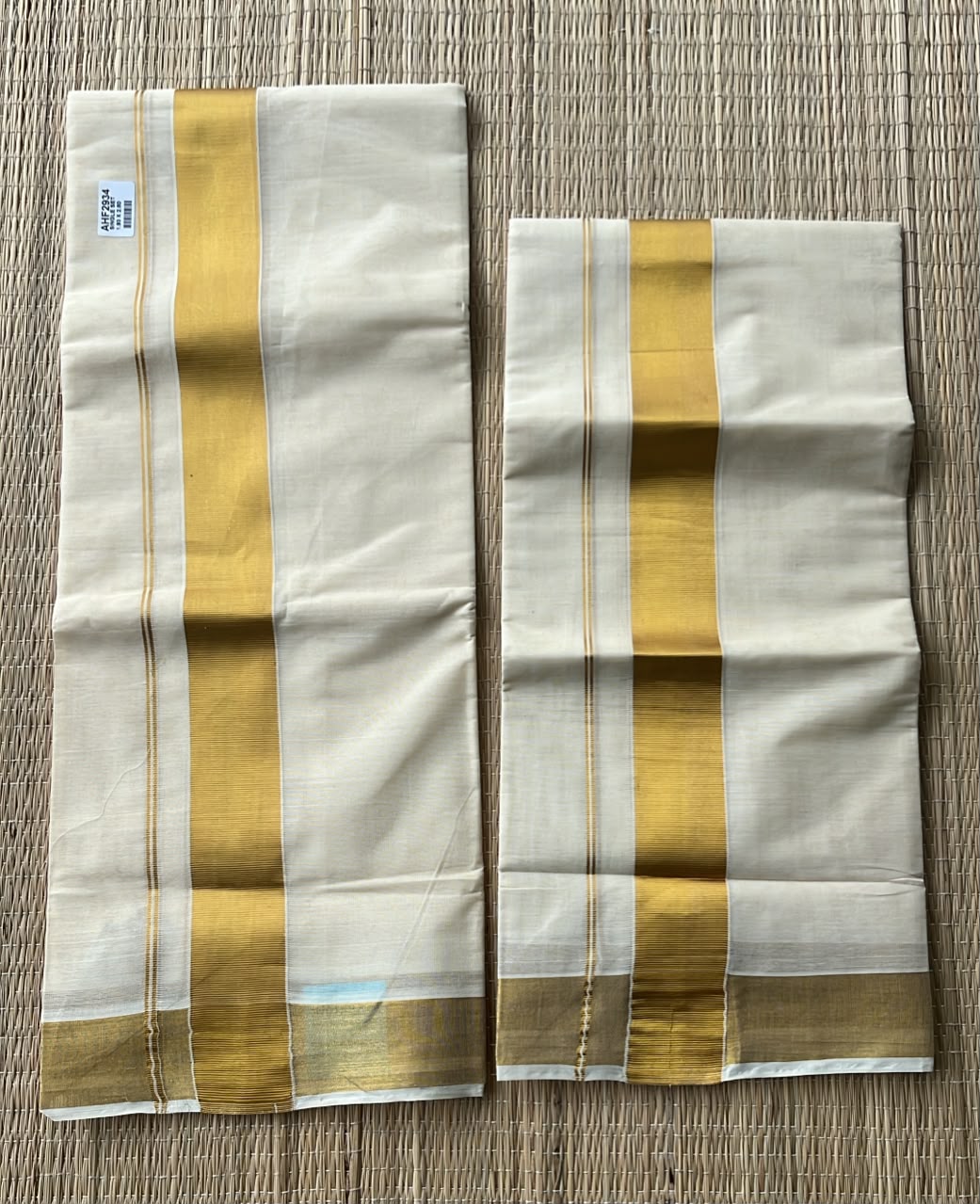 Kerala Cotton 2 inch Golden Kasavu Single Set Mundu (2.80 mtrs) SL412