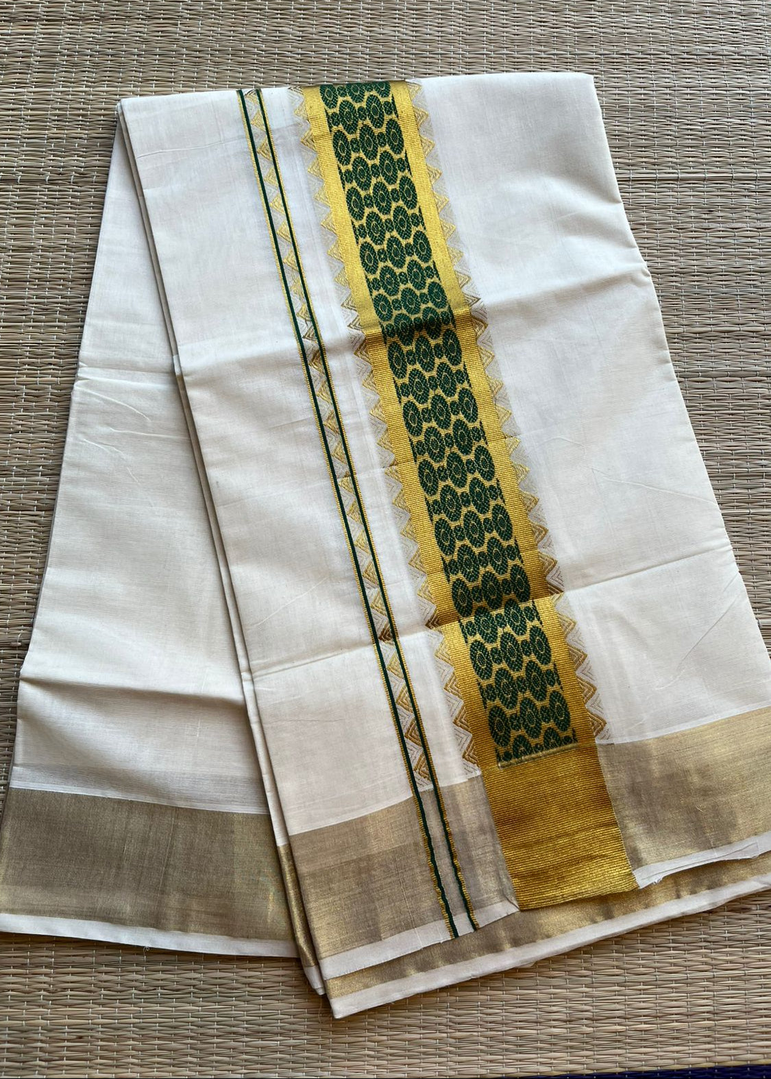 Southloom Kerala Cotton Saree (Green) SL452