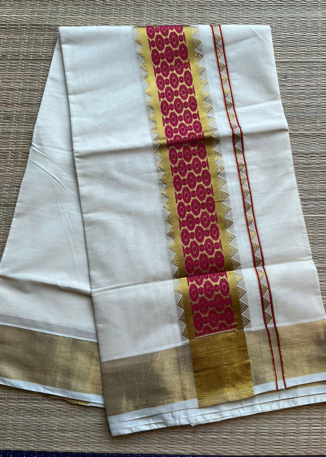 Southloom Kerala Cotton Saree (Rani Pink) SL452