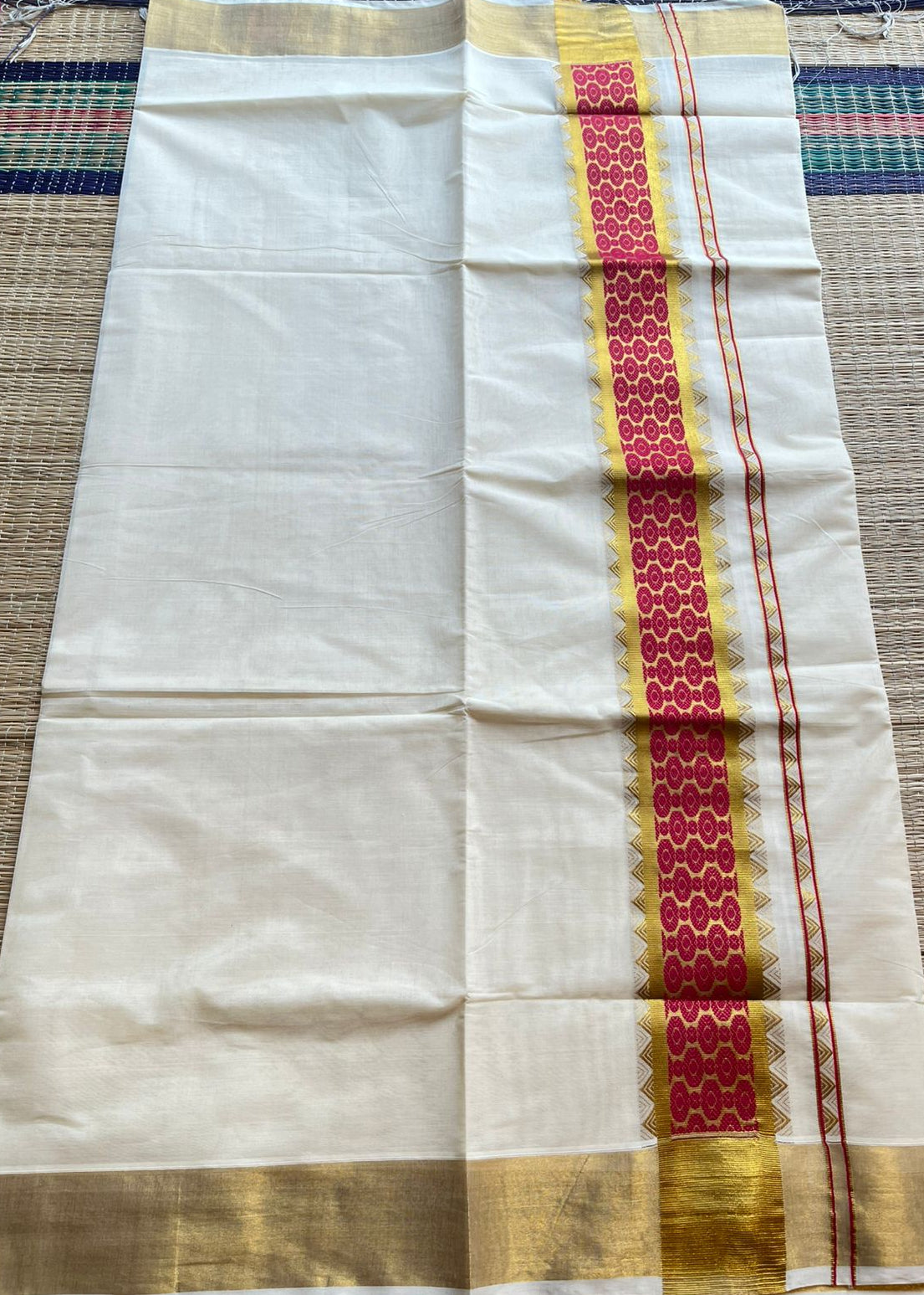 Southloom Kerala Cotton Saree (Rani Pink) SL452