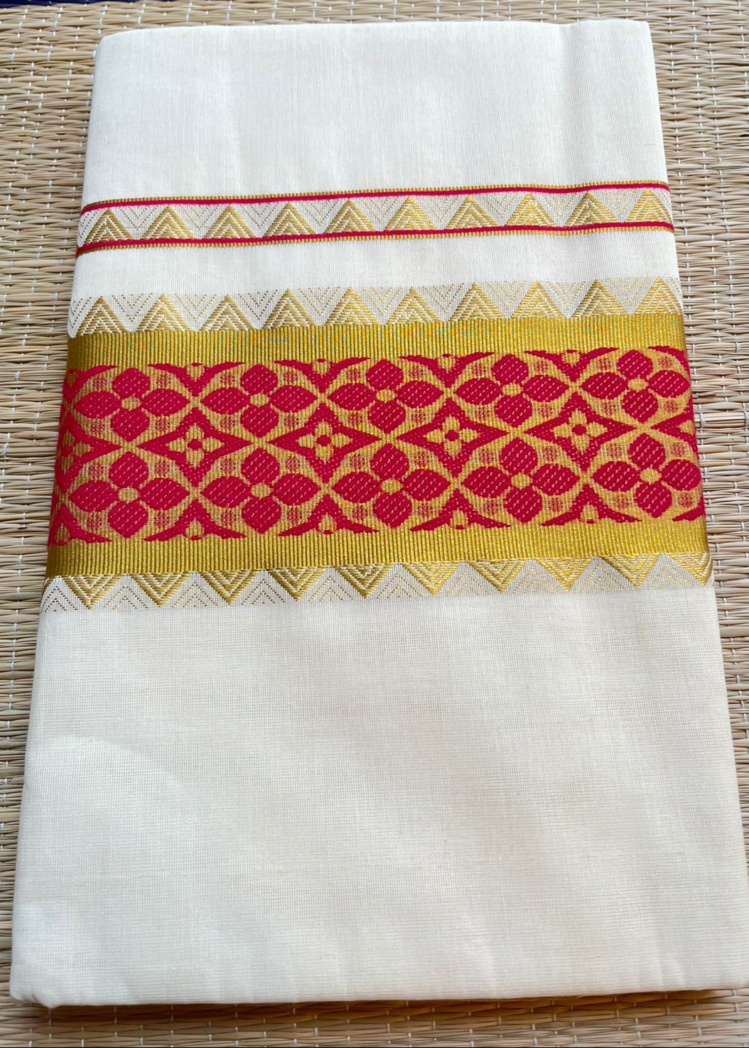 Southloom Kerala Cotton Saree (Rani Pink) SL452