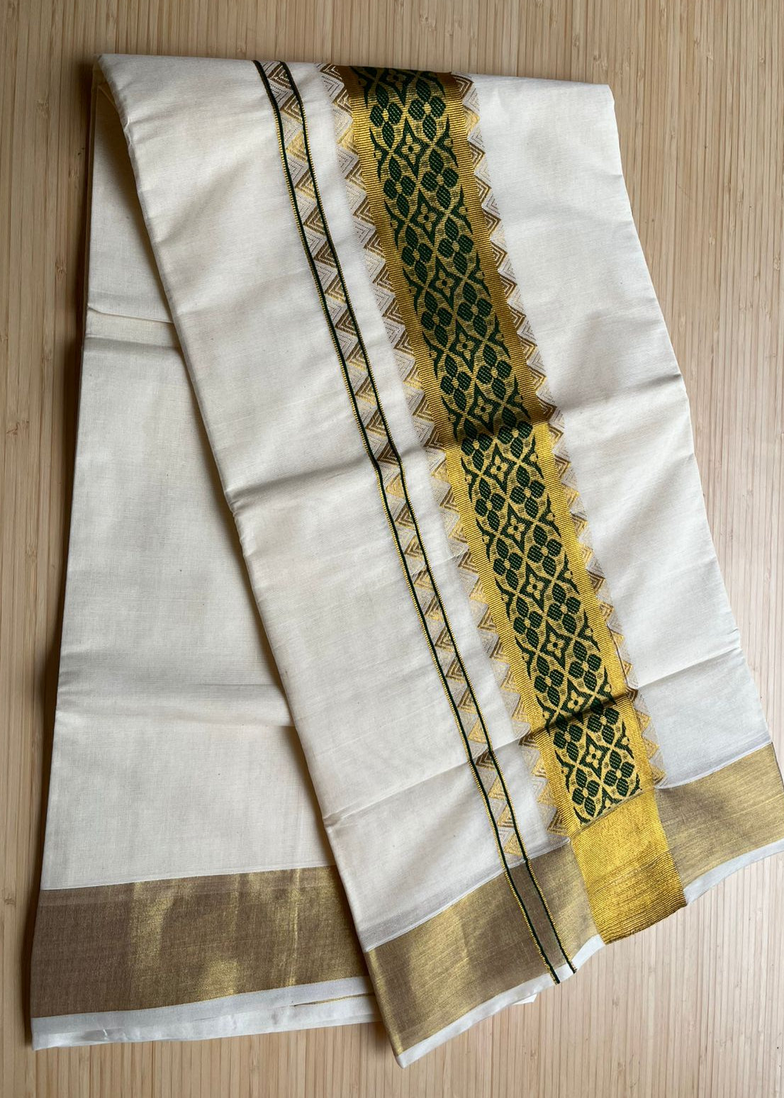 Southloom Kerala Cotton Saree (Green) SL452