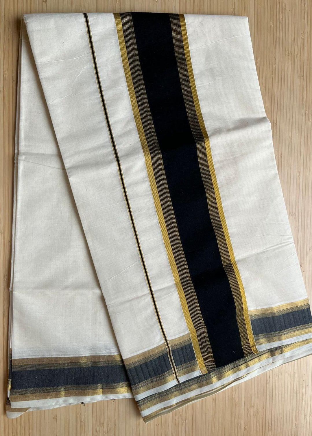 Southloom Kerala Cotton Saree (Black) SL459