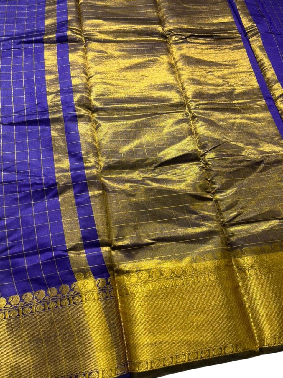 Southloom Kerala Semi Silk Saree With Check Design In Violet