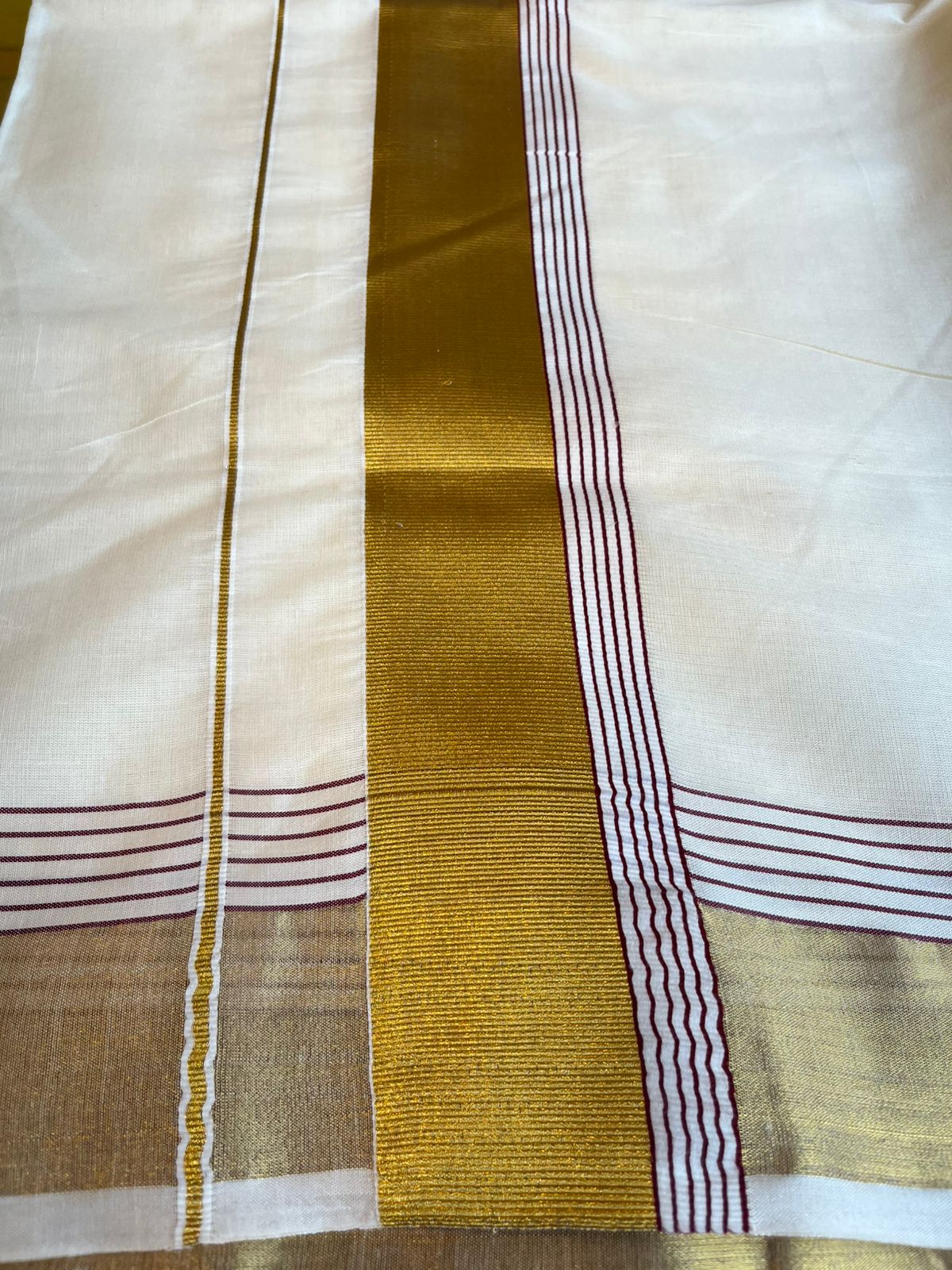 Kerala Cotton Plain Body With Golden Kasavu Border Saree SL473