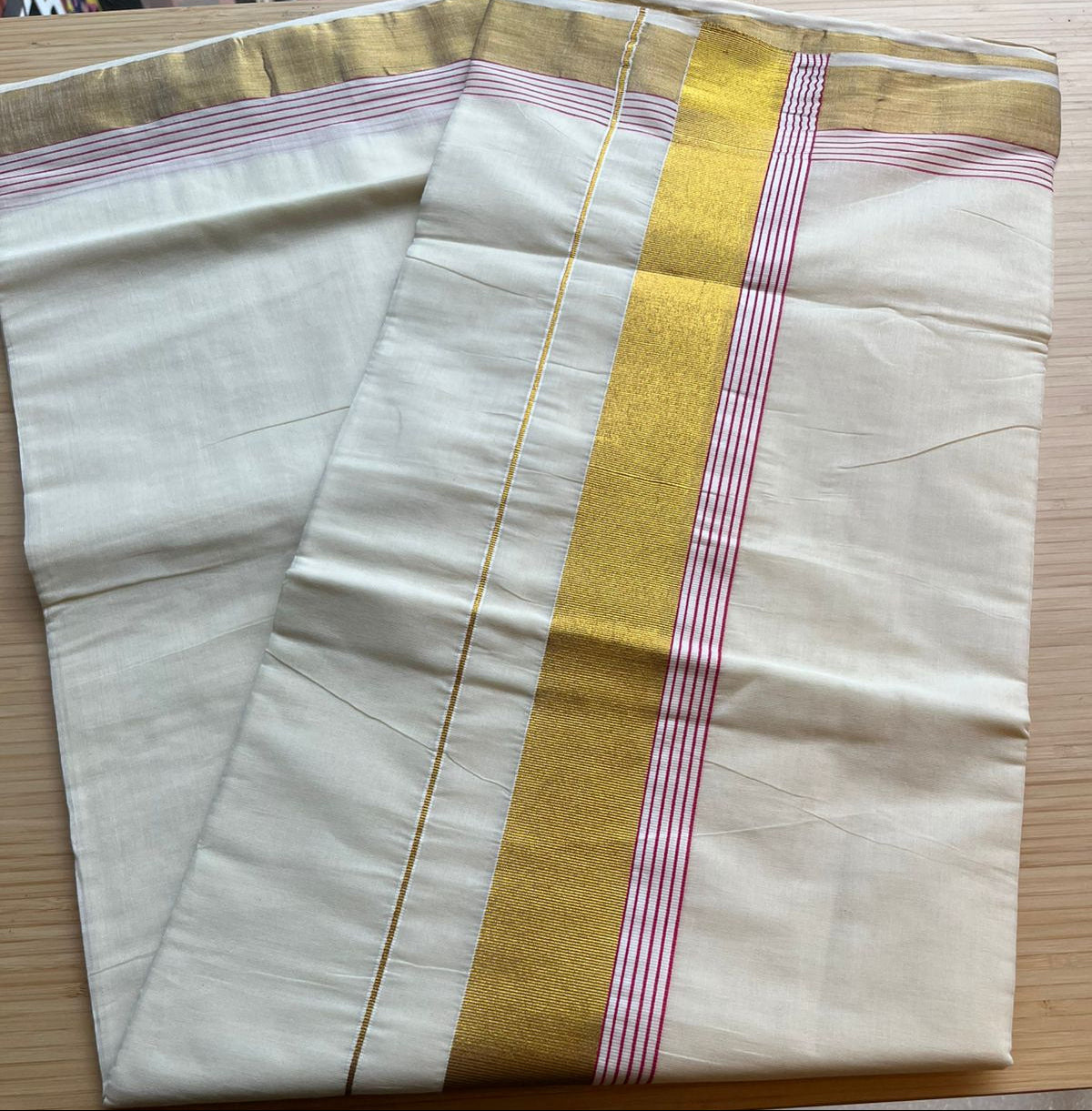 Kerala Cotton Plain Body With Golden Kasavu Border Saree SL473
