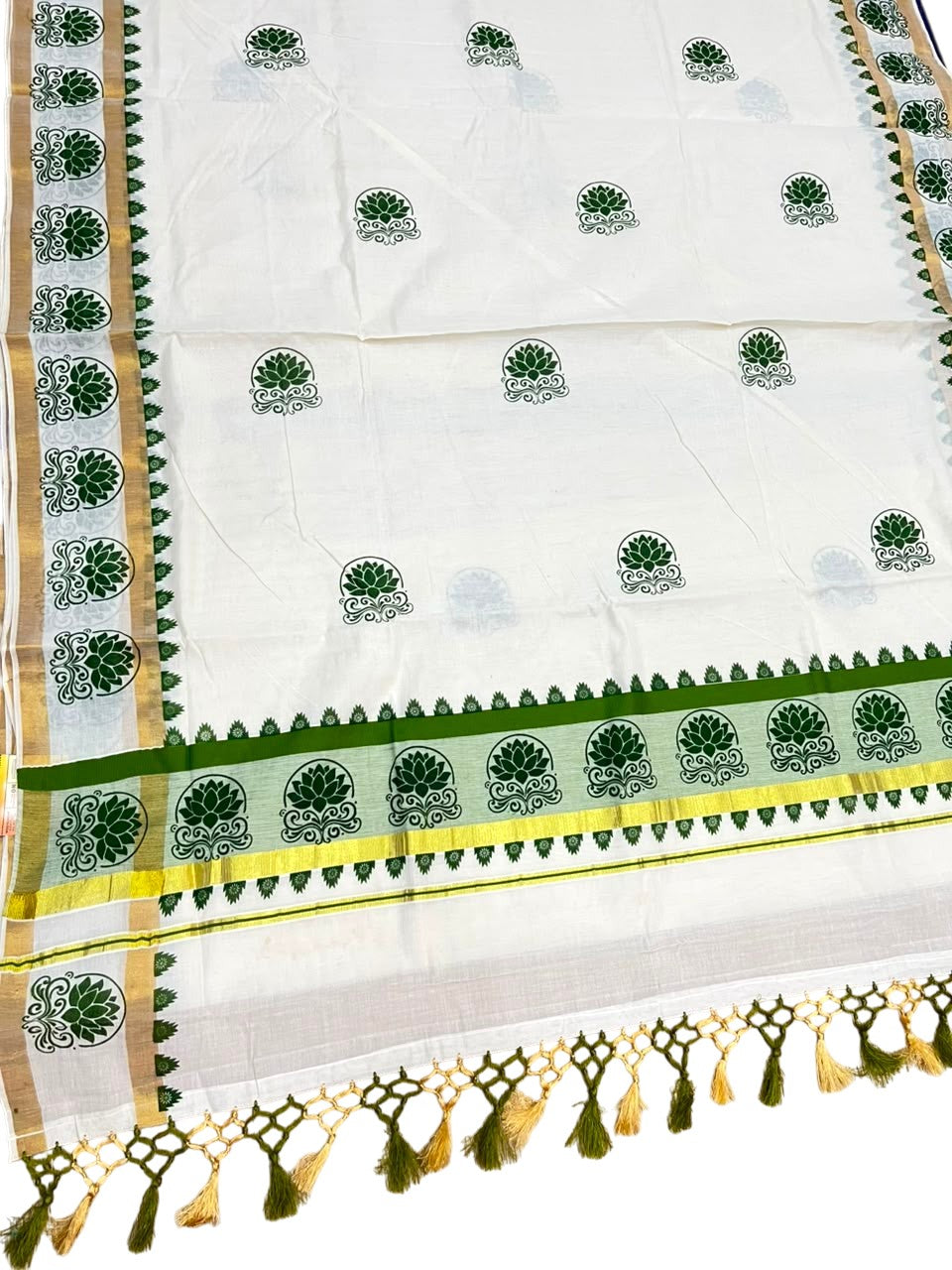 Southloom Cotton Kerala Kasavu Saree with Digital Print On Body With Temple Borders With Tussles In Olive Green SL519