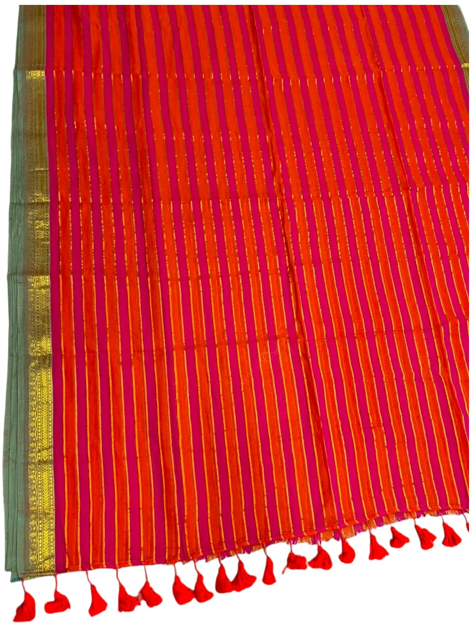 Southloom Mul Cotton 120 x 120 Soft Fabric Saree SL215