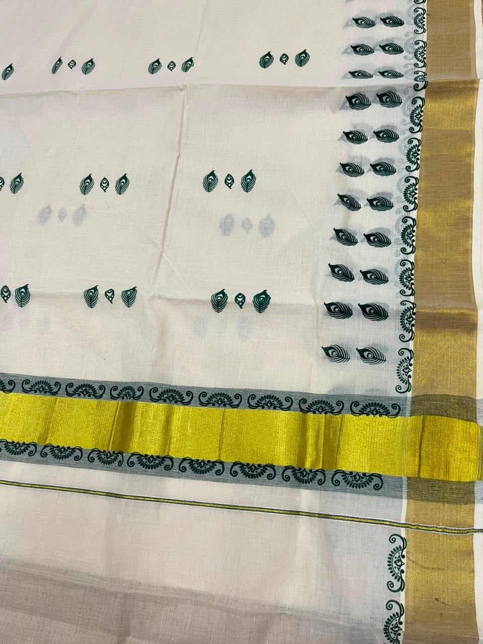 Southloom Cotton Kerala Kasavu Saree with Digital Print on Body in Green SL519