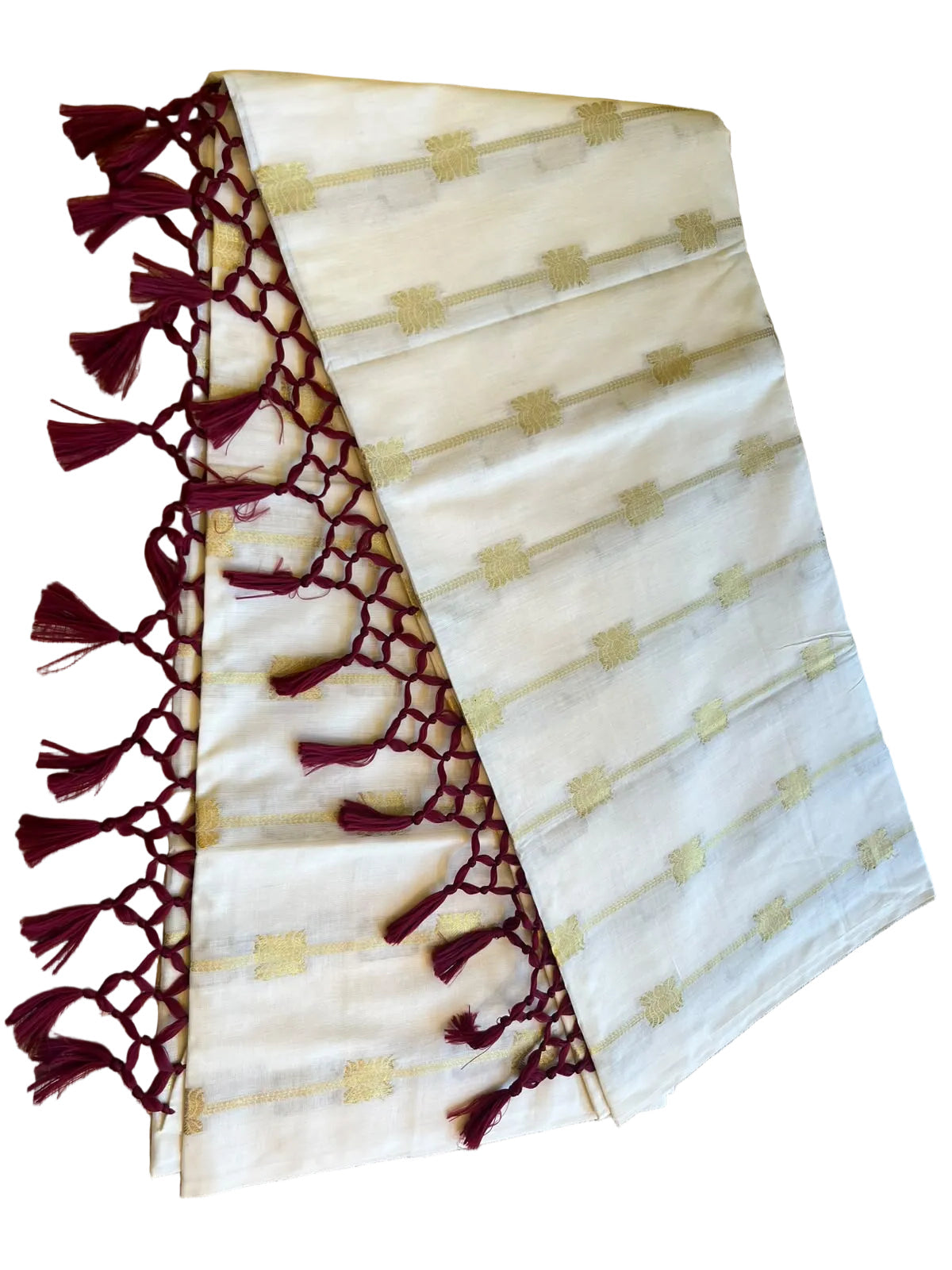 Southloom Kerala Cotton Lotus Design Saree With Maroon Tassels SL532