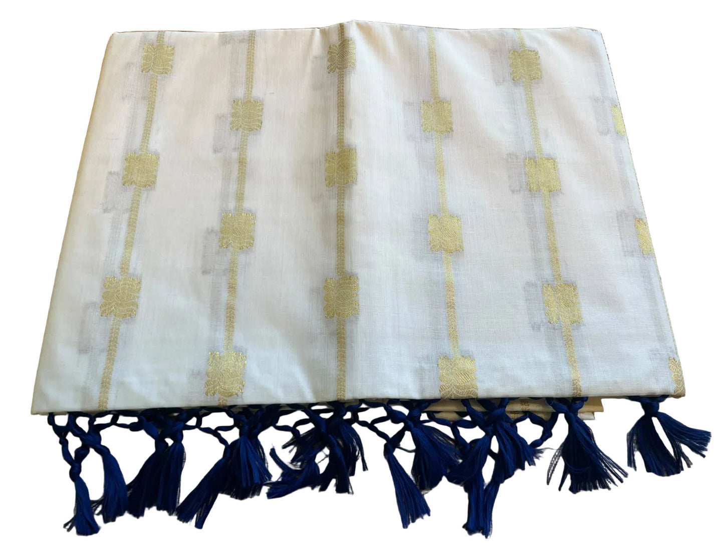 Southloom Kerala Cotton Lotus Design Saree With Blue Tassels SL532