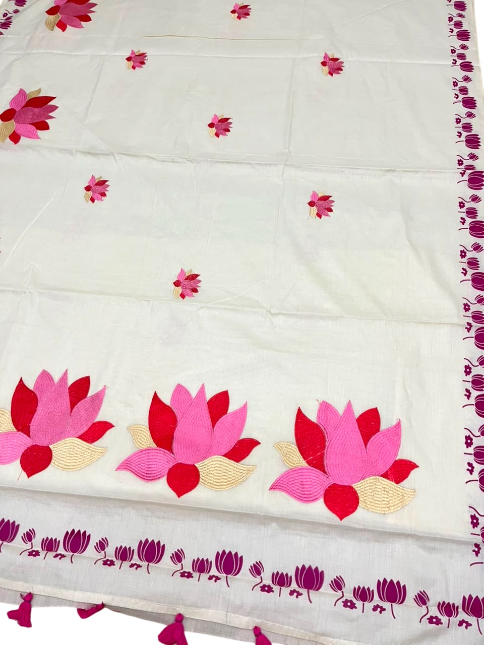Southloom Kerala Cotton Pink Lotus Embroidery Design on the Body With Pink Tussles SL550