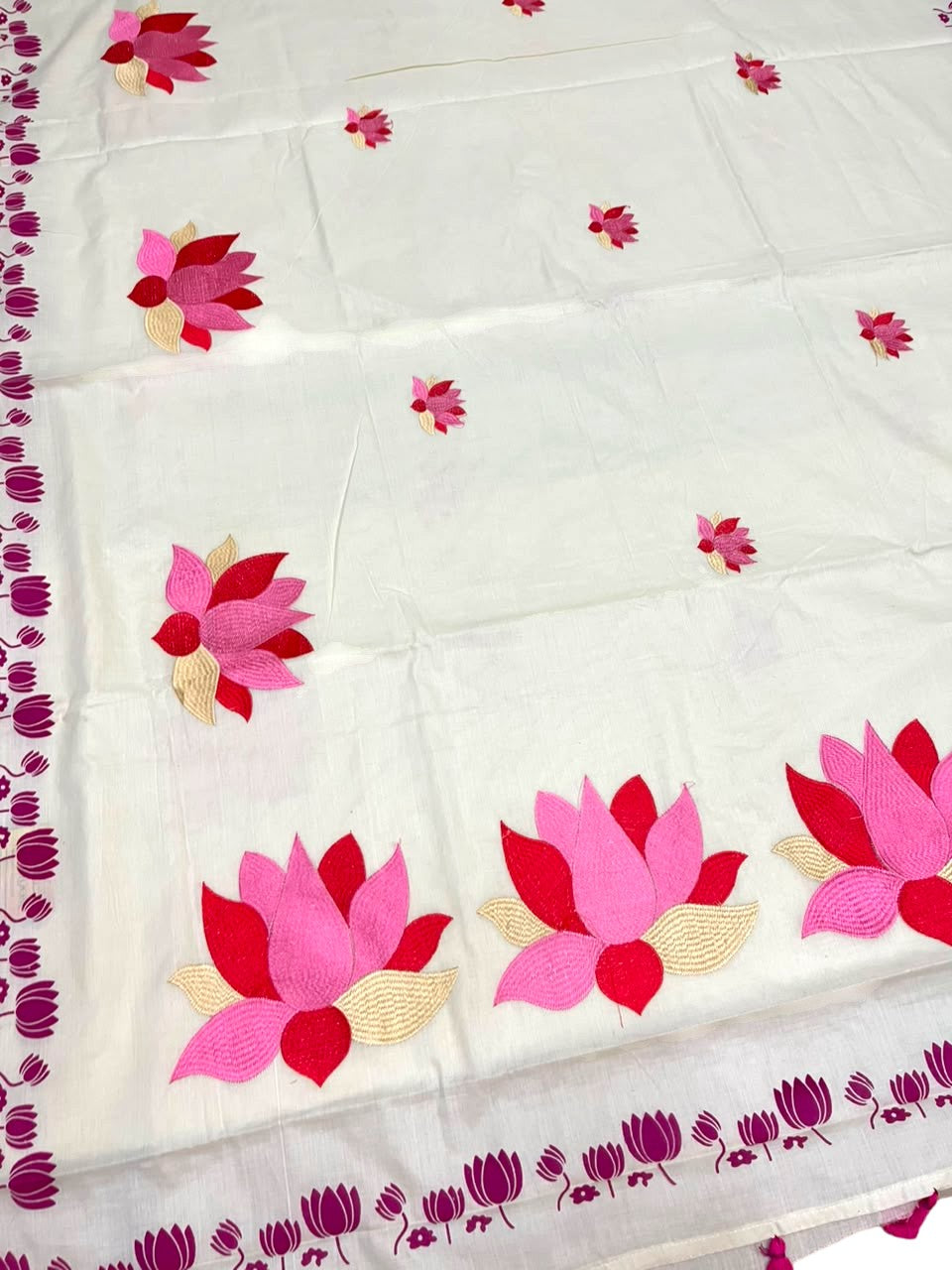 Southloom Kerala Cotton Pink Lotus Embroidery Design on the Body With Pink Tussles SL550