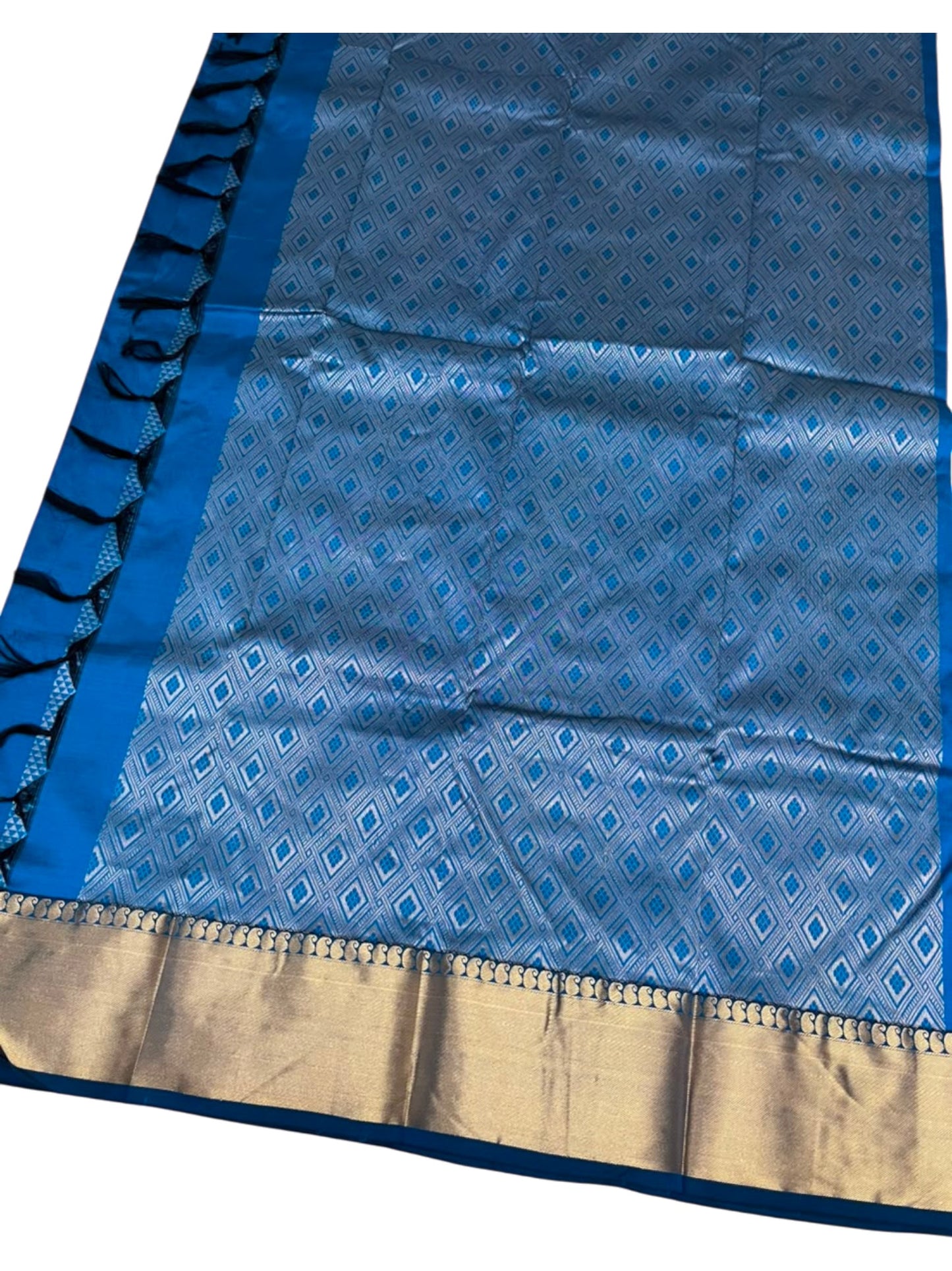 Southloom Silk Saree with Plain Body And Paisley Border in Blue SL552