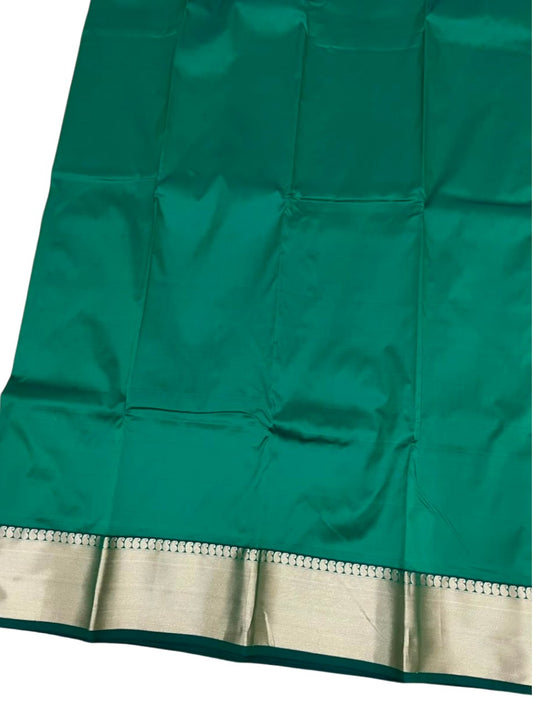 Southloom Silk Saree with Plain Body And Paisley Border in Green