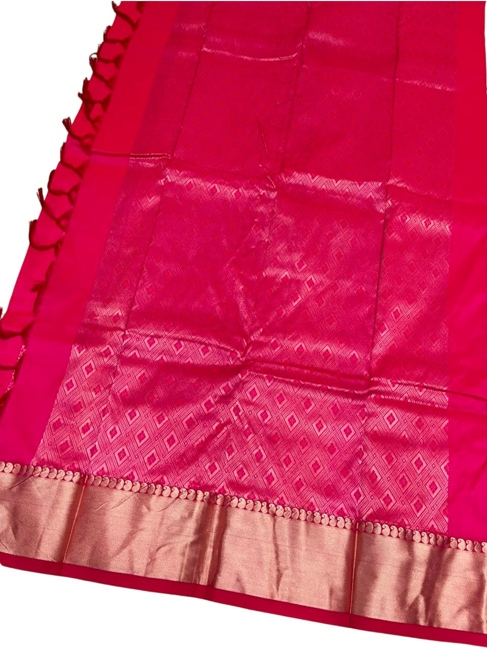 Southloom Silk Saree with Plain Body And Paisley Border in Pink SL552