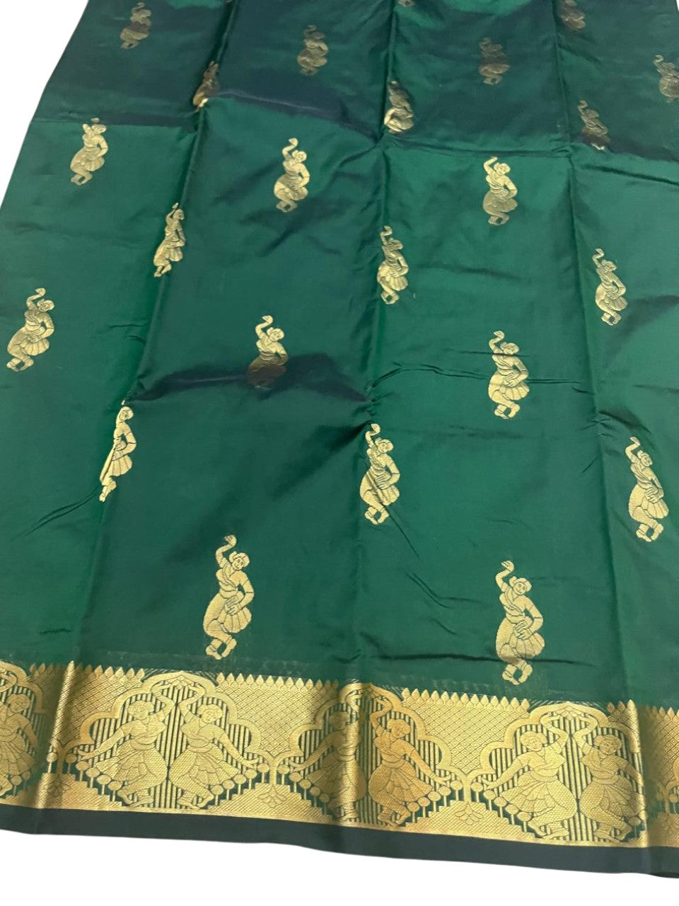 Southloom Silk Saree with Golden Zari Work On Body And Border In Green SL554