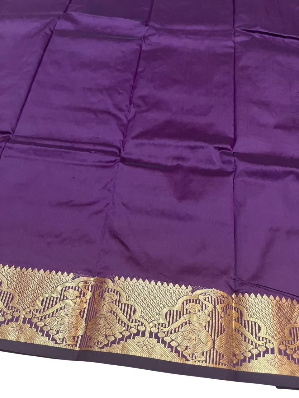 Southloom Silk Saree with Golden Zari Work On Body And Border In Violet SL554