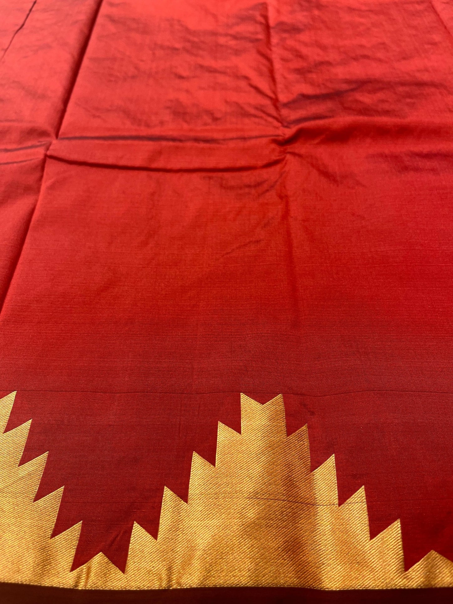 Southloom Silk Saree with Golden Temple Work On Body And Border In Grey SL559