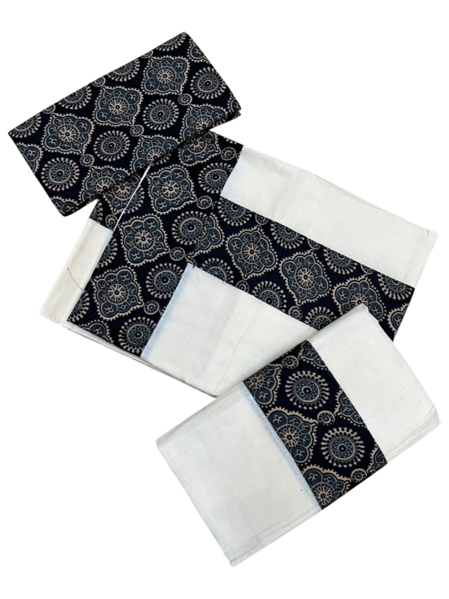 Southloom Kerala Cotton Single Set Mundu (Mundum Neriyathum) in Ajrakh Printed Design (with Blouse Piece)