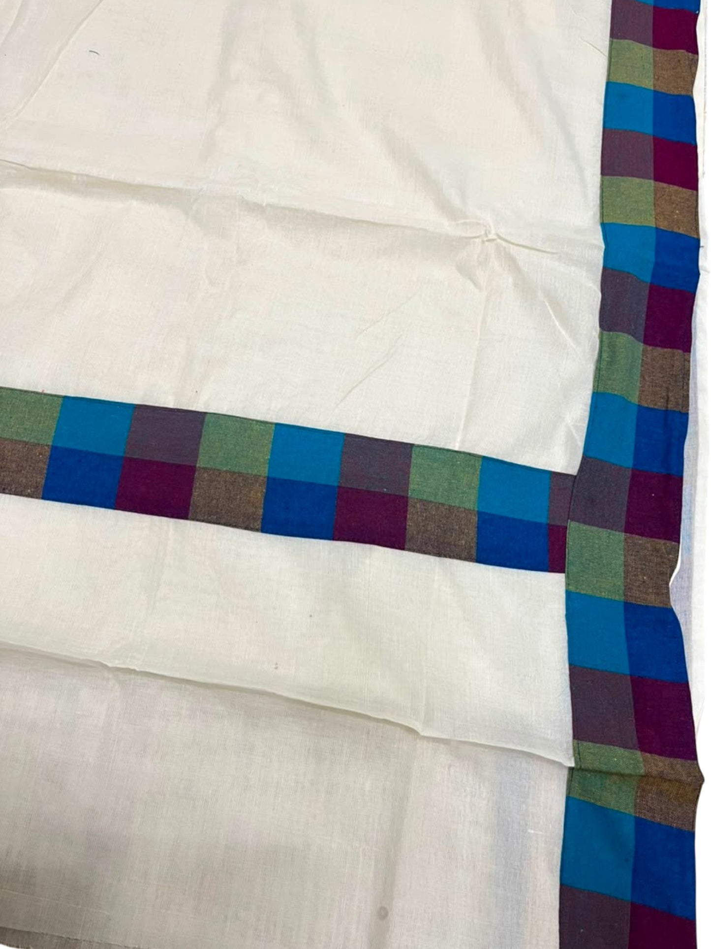 Southloom Kerala Pure Cotton Saree in Madras Check Design with Blouse Piece SL556