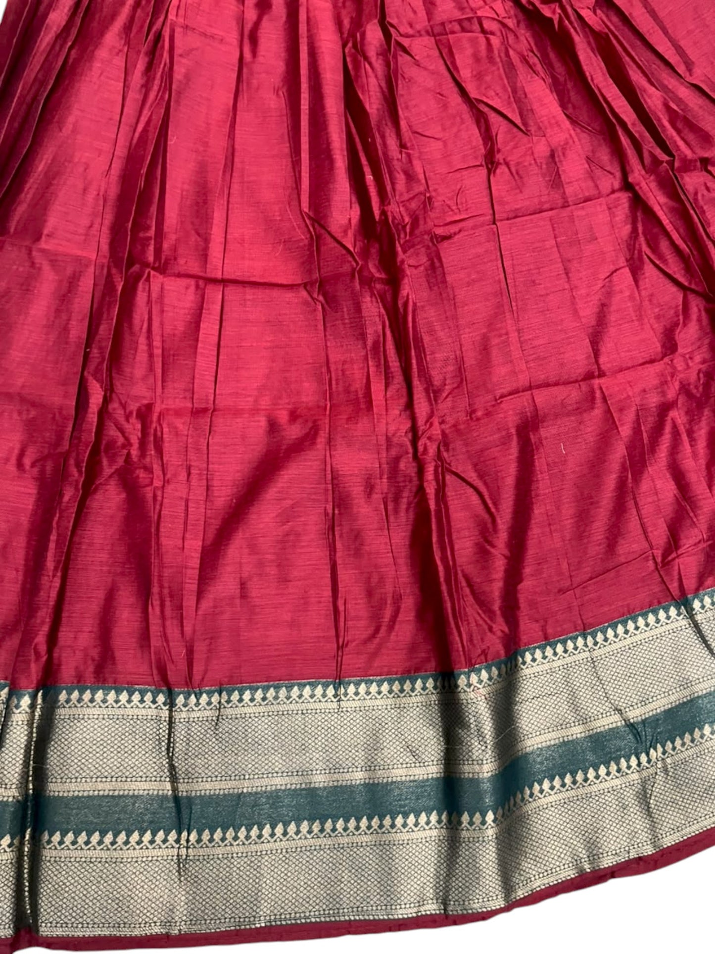 Kerala Southloom Semi UnStitched Kanchi Cotton Dhavani Set with Pavada and Blouse Piece In Red And Green SL585