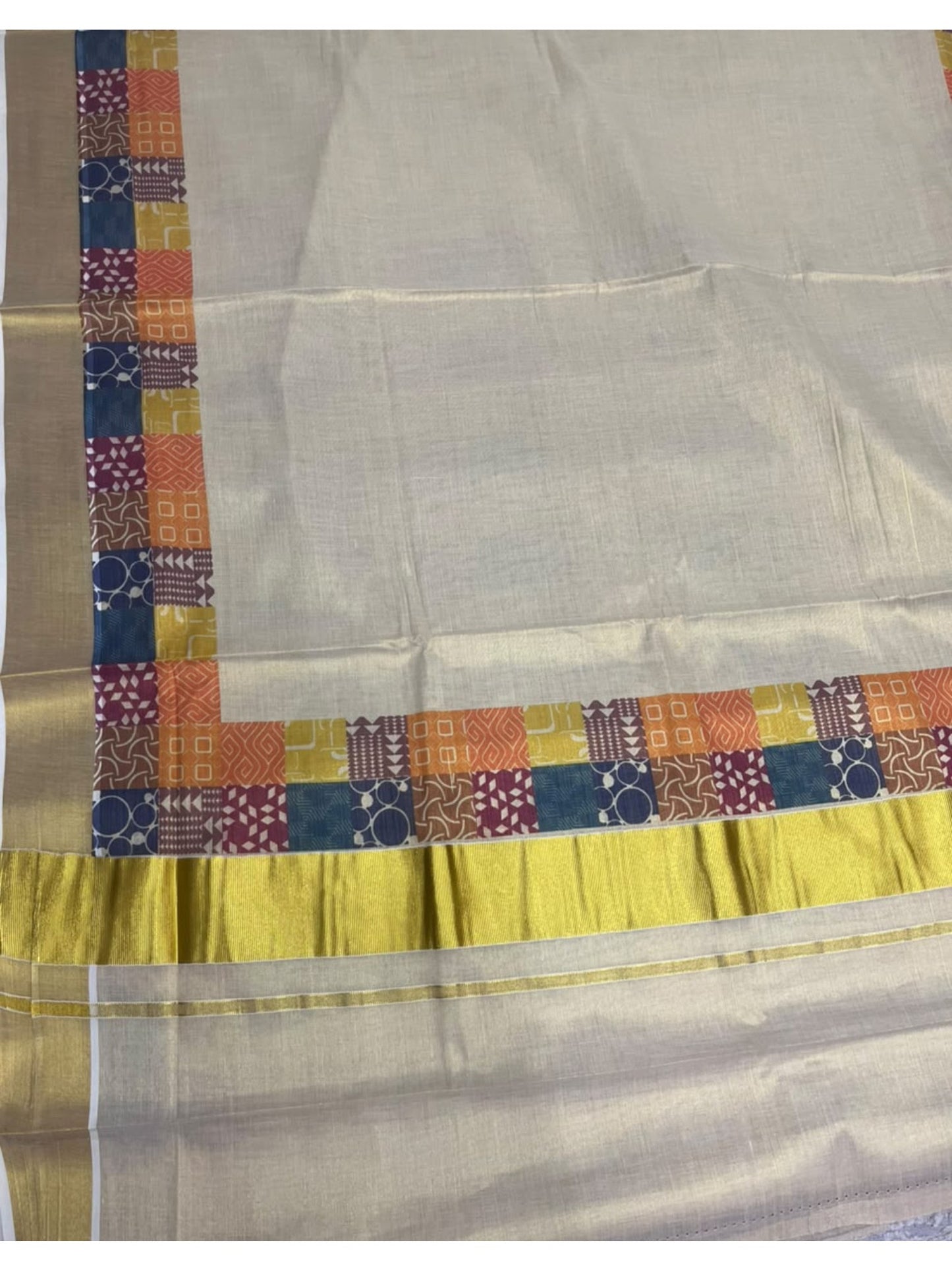 Southloom Kerala Tissue Kasavu Saree in Madras Check Design SL600