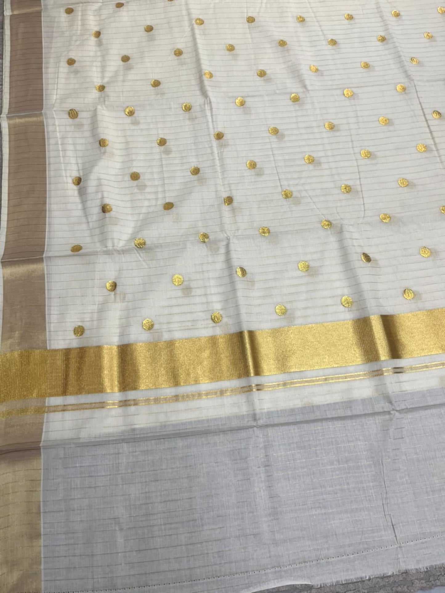Kerala Southloom Cotton Lines Saree With Golden Polka Embroidery Design & Kasavu Border