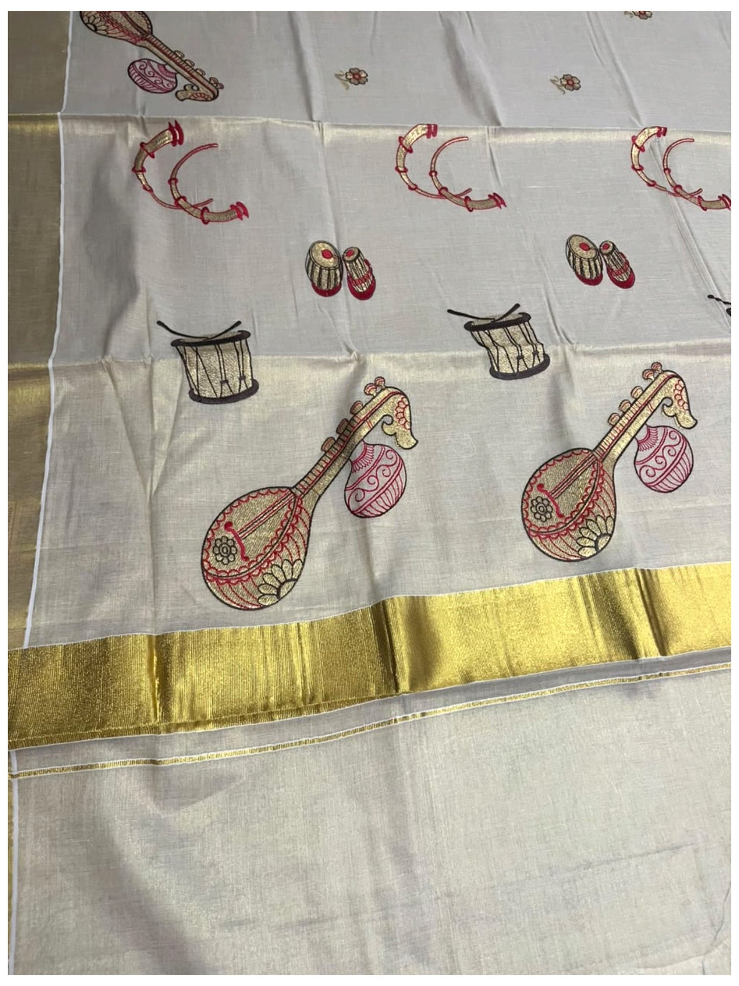 Southloom Kerala Tissue Brown&Red Veena Embroidery Saree SL302