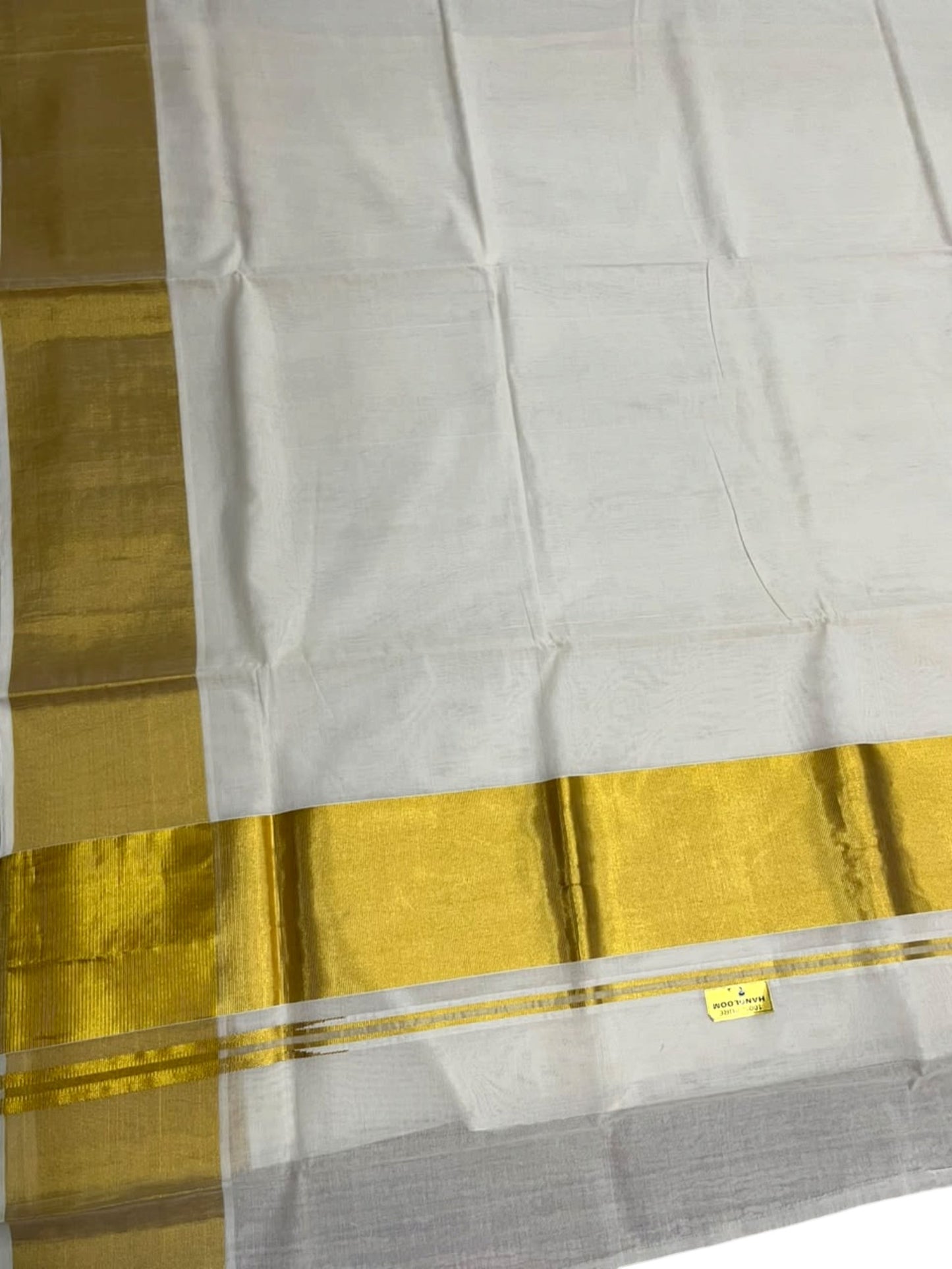 Southloom Super Premium Balaramapuram Handloom Cotton Saree Chutti Kara with Gold Kasavu and Gold Border In 5 Inch