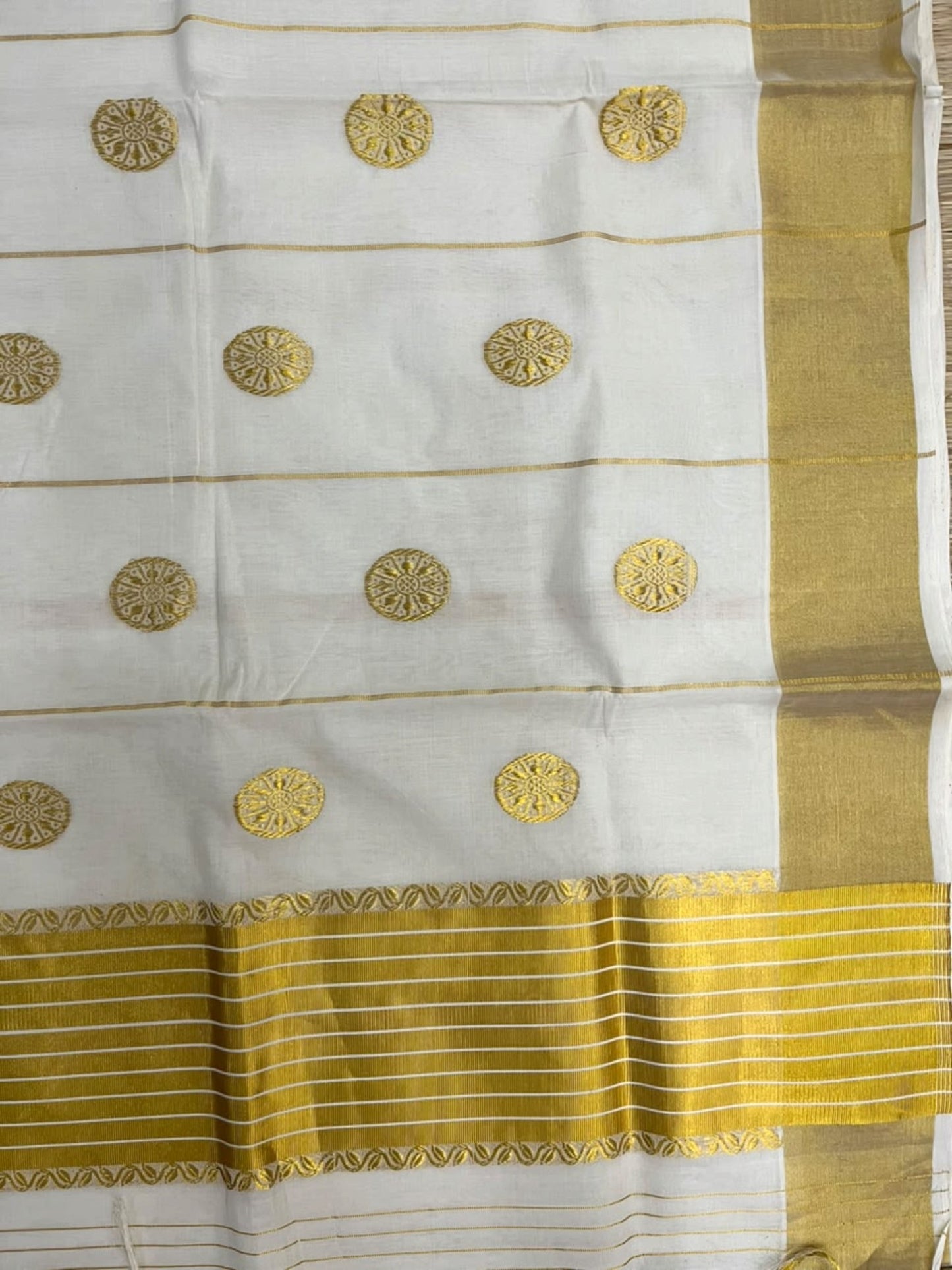 Southloom Super Premium Balaramapuram Handloom Cotton Saree With Golden Butta Works on Body And Borders