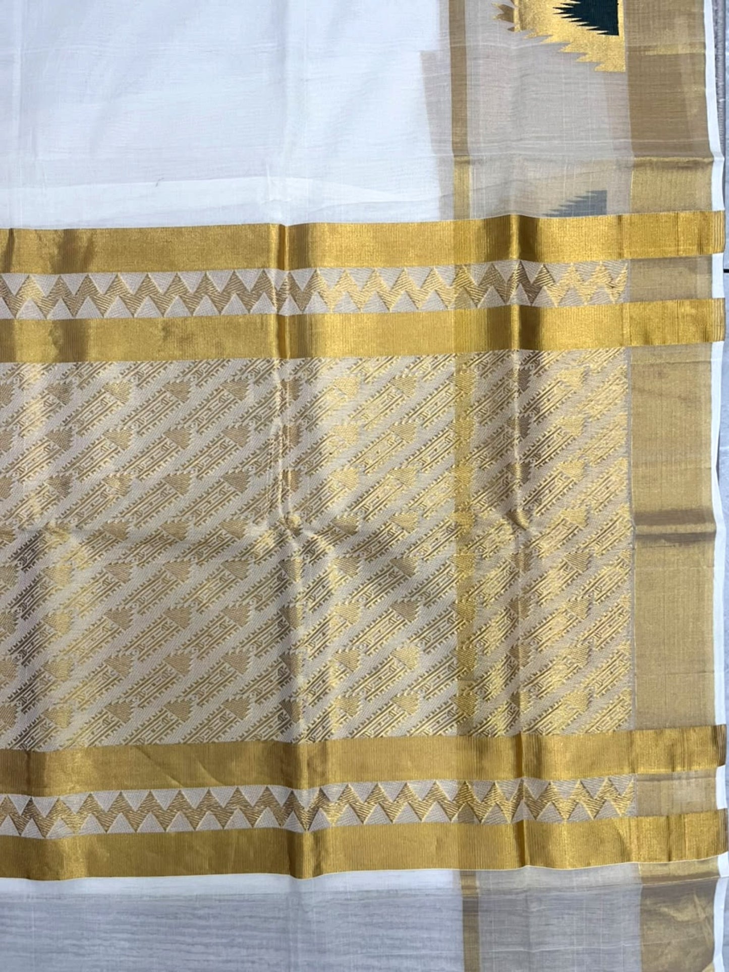 Southloom Super Premium Balaramapuram Handloom Cotton Saree With Golden Zari Works on Body and Temple Borders