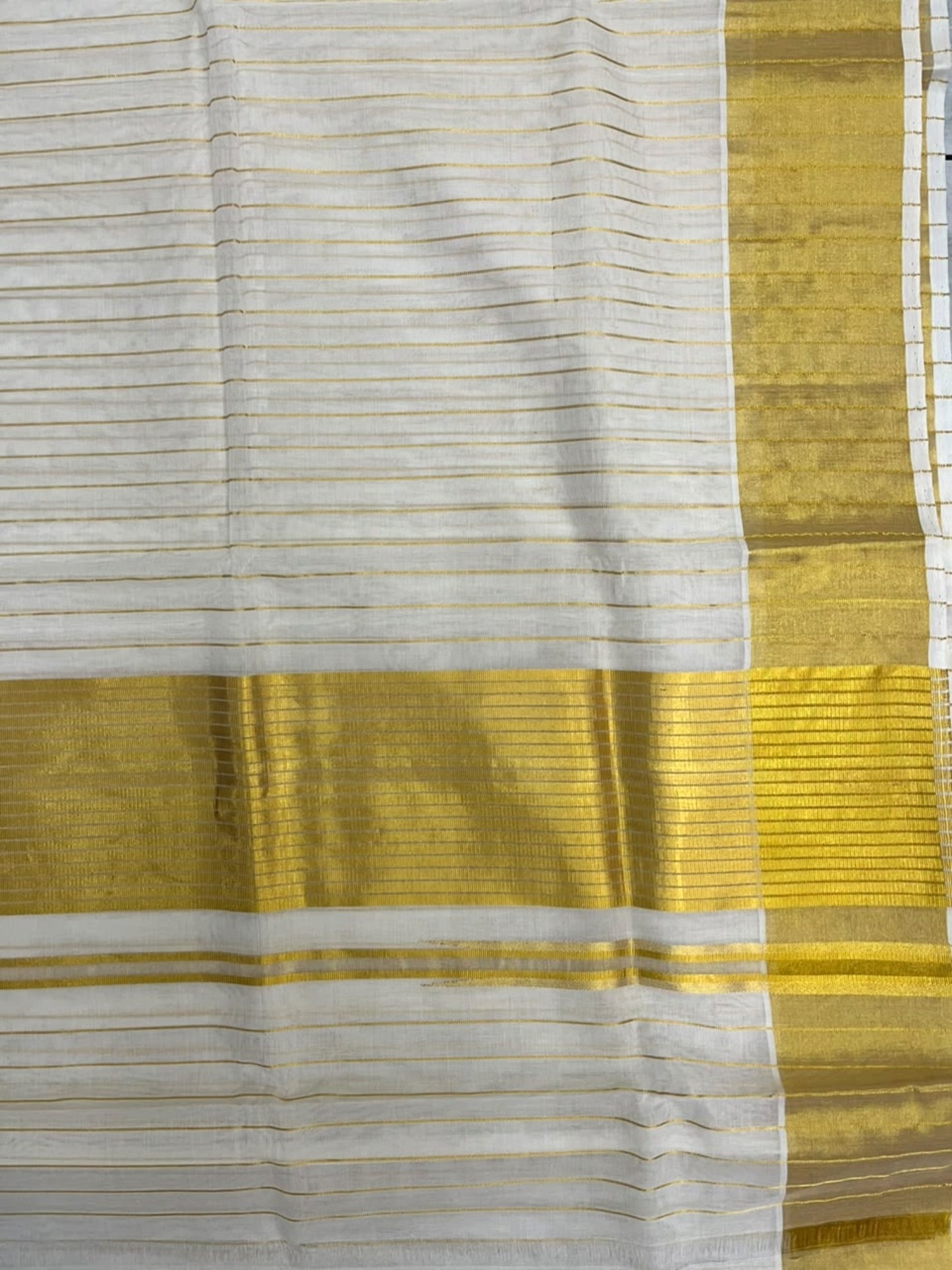 Southloom Super Premium Balaramapuram Handloom Cotton Saree with Stripes And Chutti Kara With Golden Kasavu on Body and Borders