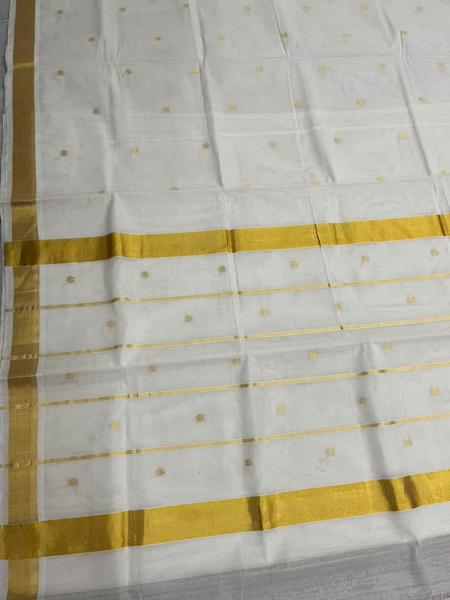 Southloom Super Premium Balaramapuram Handloom Cotton Saree with Stripes And Golden Butta Works on Body and Borders