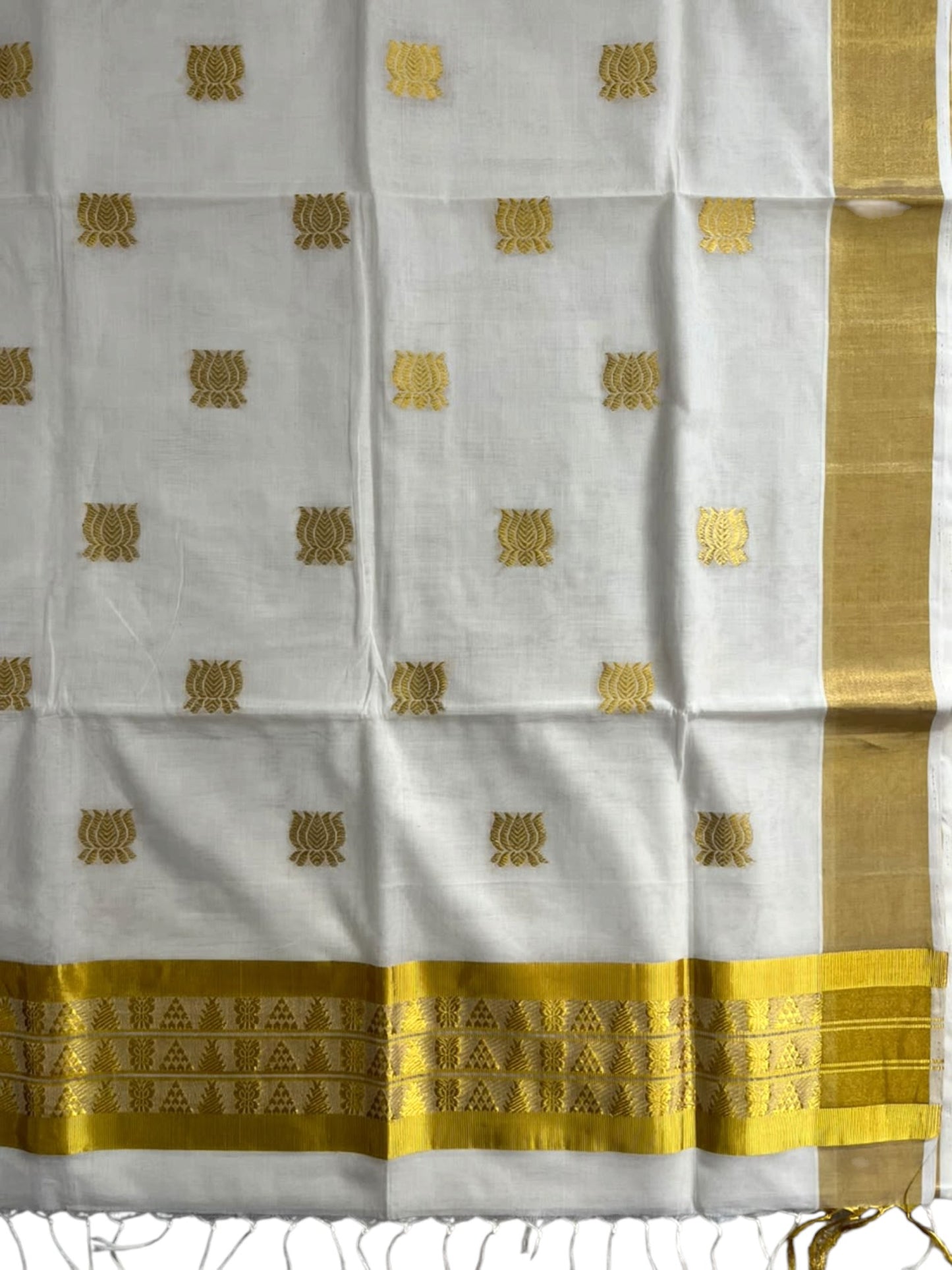 Southloom Super Premium Balaramapuram Handloom Cotton Saree With Golden Lotus Butta Works on Body And Borders