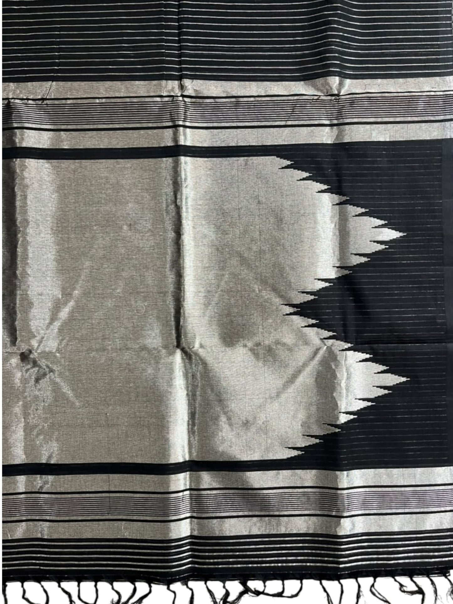 Southloom Super Premium Balaramapuram Handloom Cotton Saree With Black And Tample Design On Border