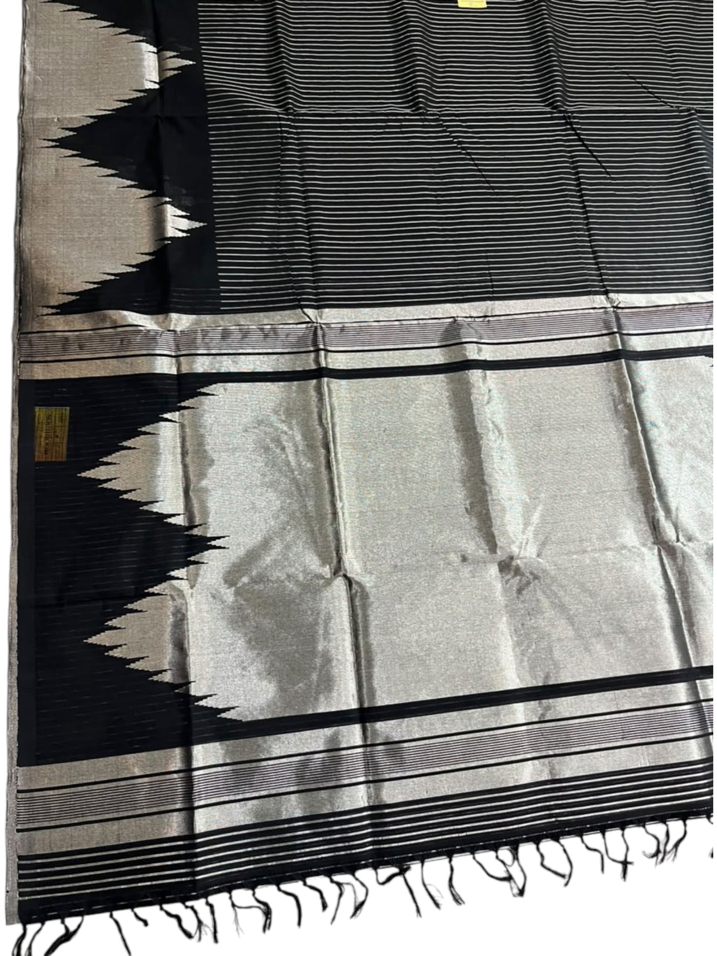 Southloom Super Premium Balaramapuram Handloom Cotton Saree With Black And Tample Design On Border