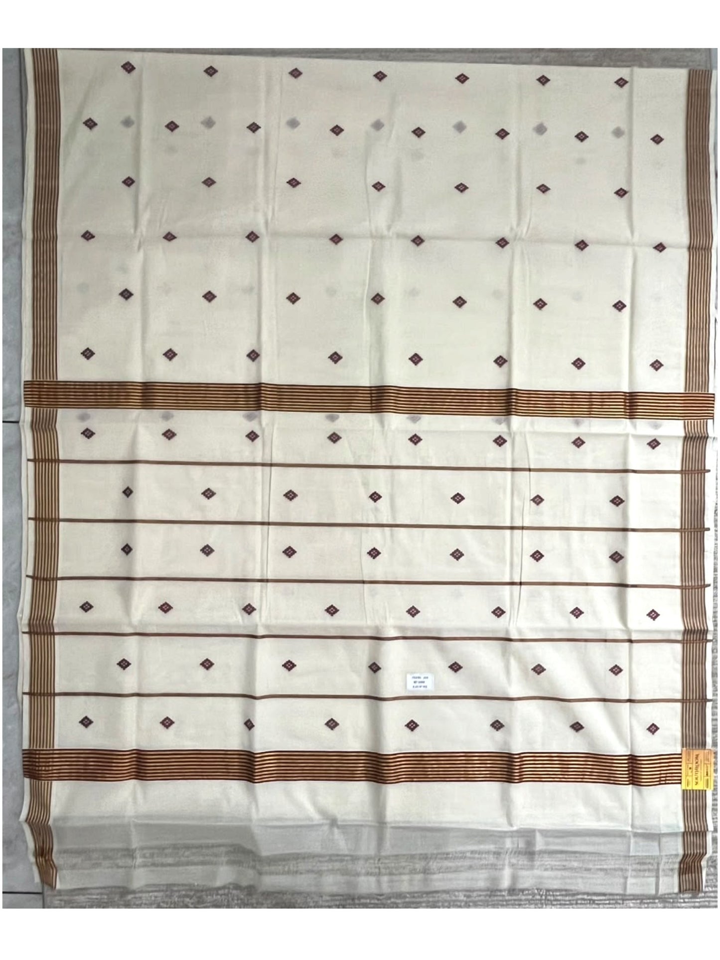 Southloom Super Premium Balaramapuram Handloom Cotton Saree with Maroon Butta Work on Body on Border
