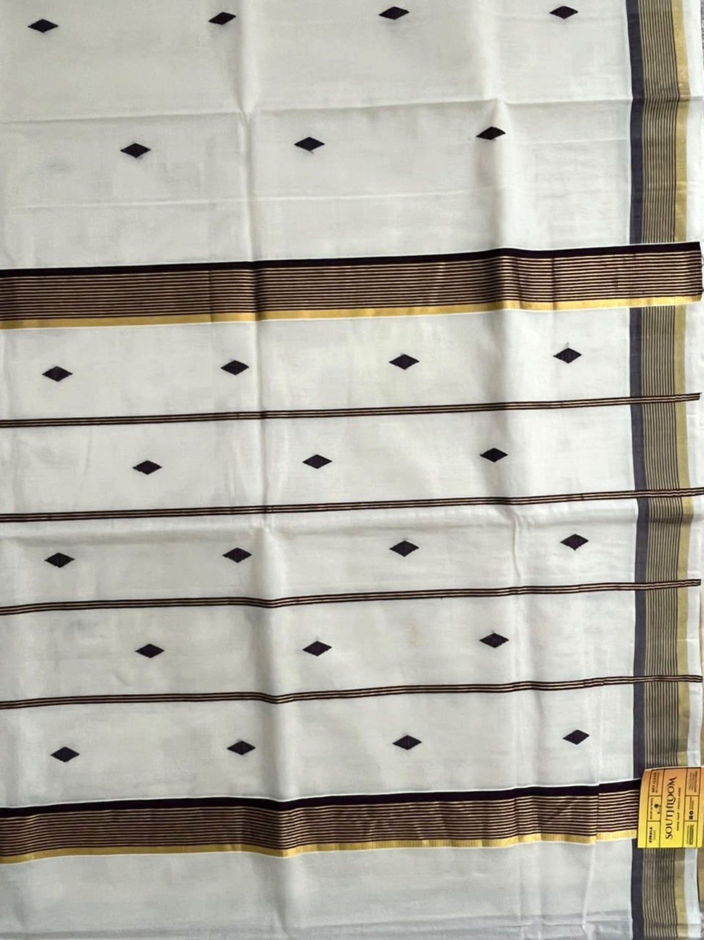 Southloom Super Premium Balaramapuram Handloom Cotton Saree with Brown Butta Work on Body on Border
