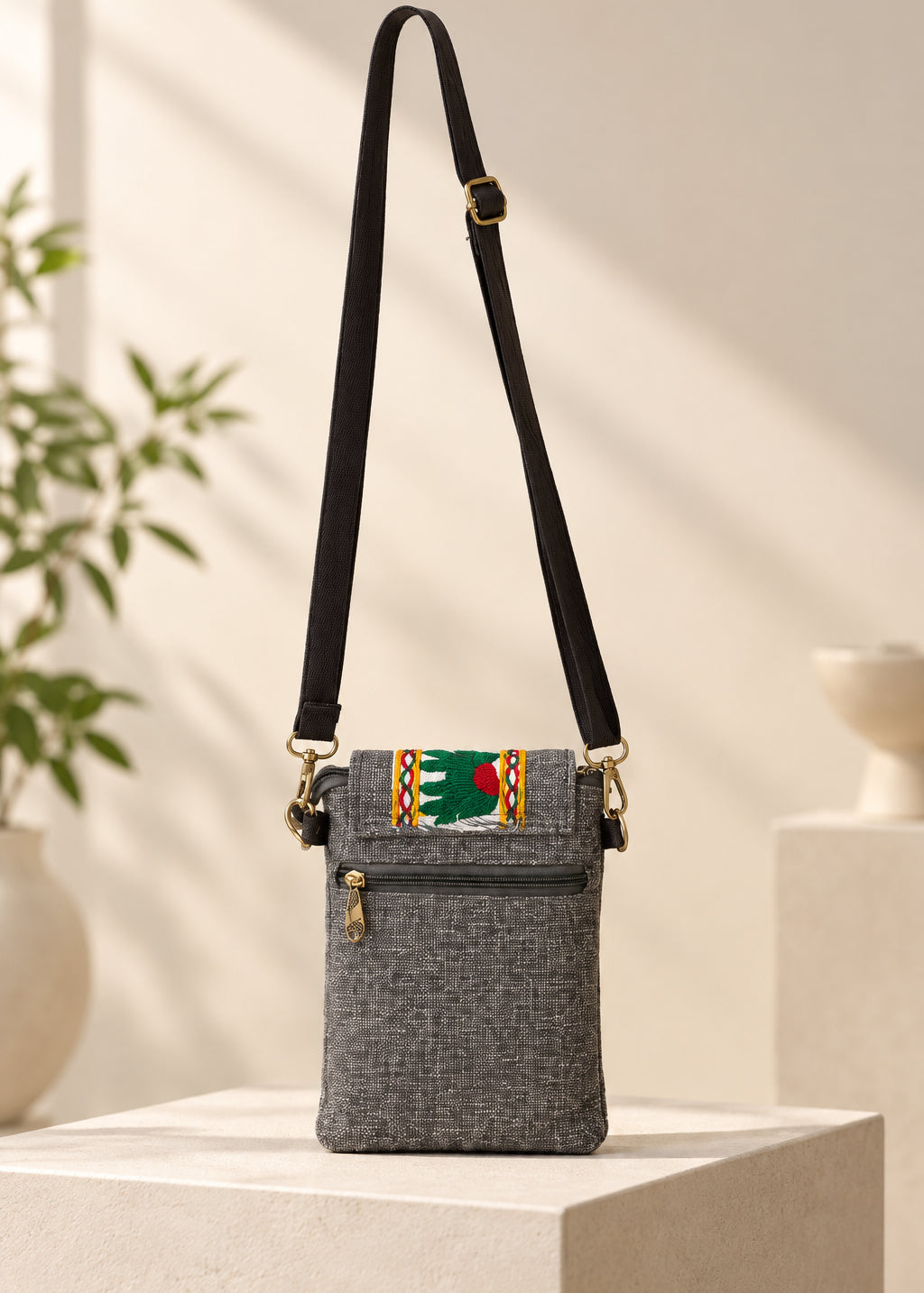 Southloom Sling Bag SLPOUCH