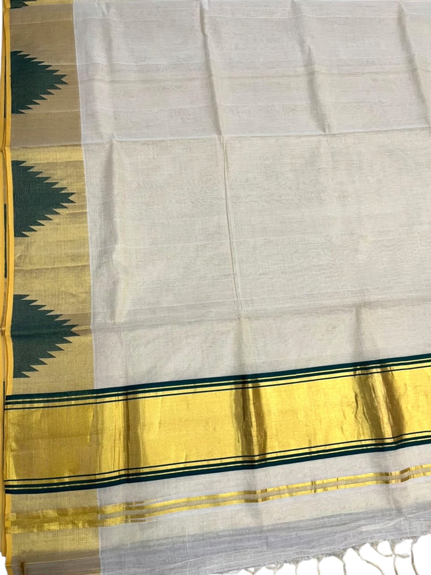 Southloom Super Premium Balaramapuram Handloom Cotton Saree with Gold And Green Temple Design on Border